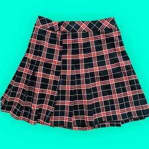 H&M plaid skirt size 6